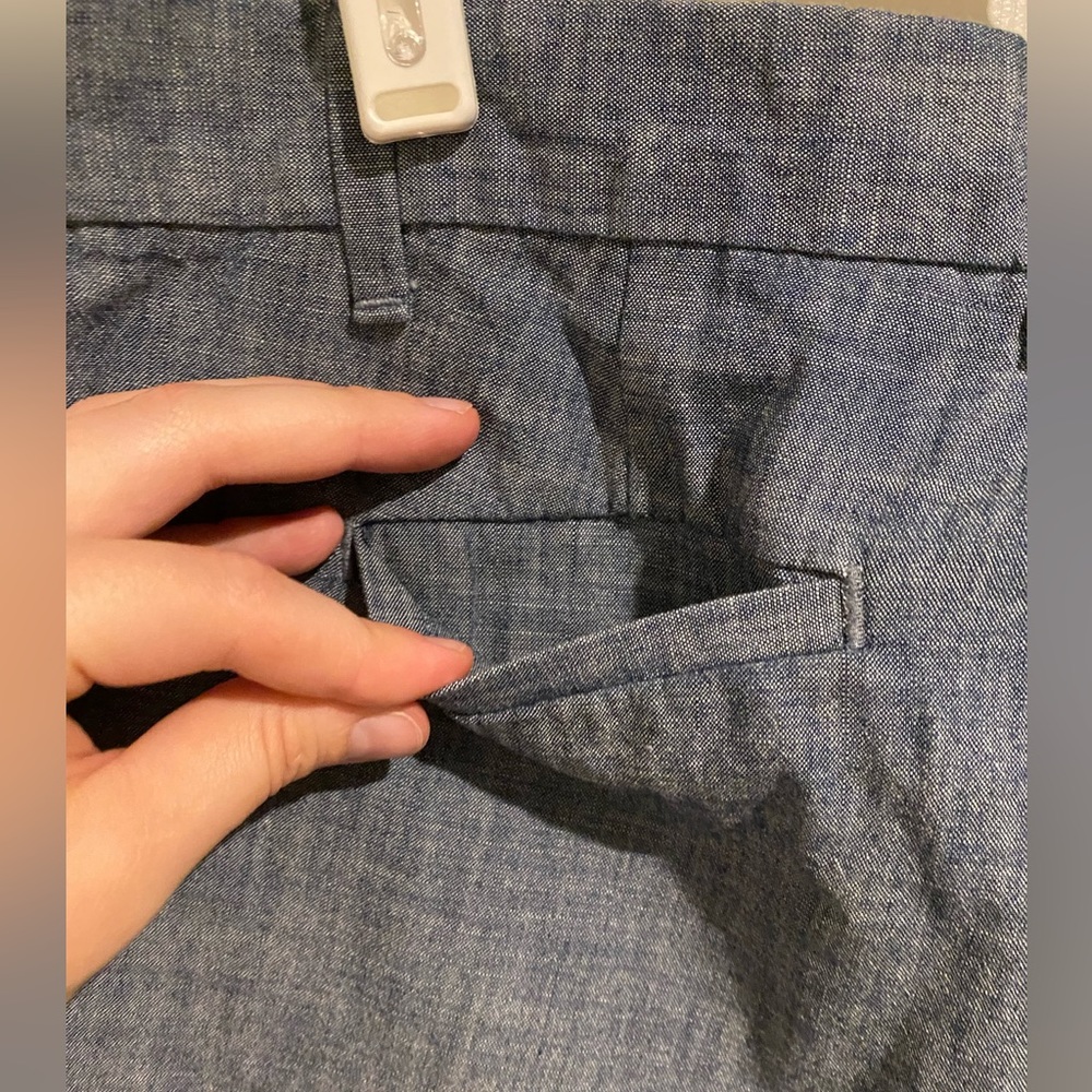 GAP shorts - Picture 9 of 11